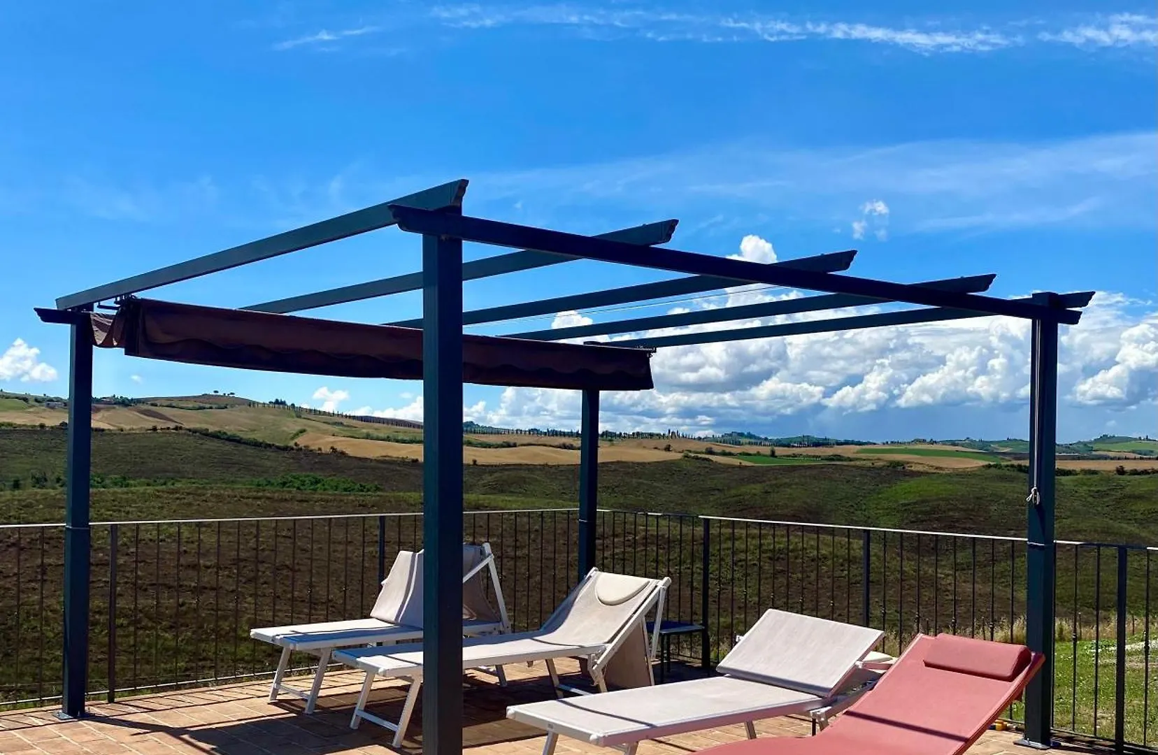 Podere Fossaccio Casa Biancospino Asciano Italy